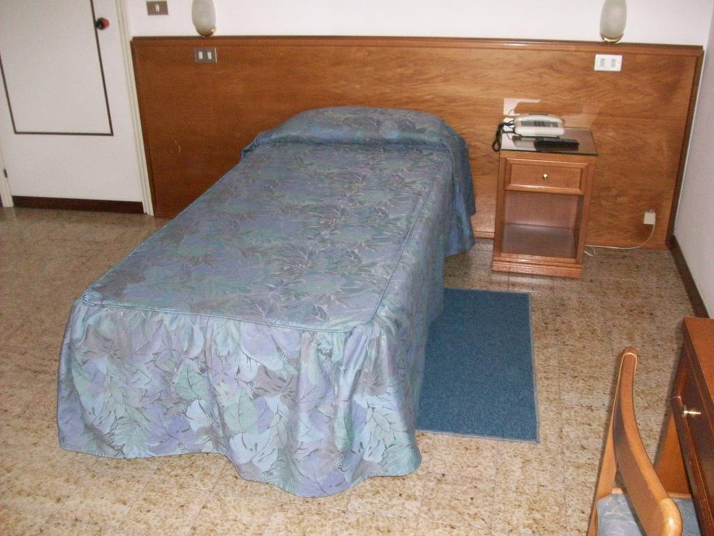Hotel Santorotto Di Fabio Terrosi シナルンガ 部屋 写真