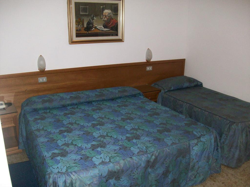 Hotel Santorotto Di Fabio Terrosi シナルンガ 部屋 写真
